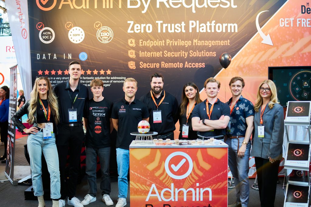 Admin_mollers_oksenhallen 154 » admin by request The admin by request team in their booth at v2 security copenhagen 2025